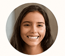 Ana - Estudiante satisfecha